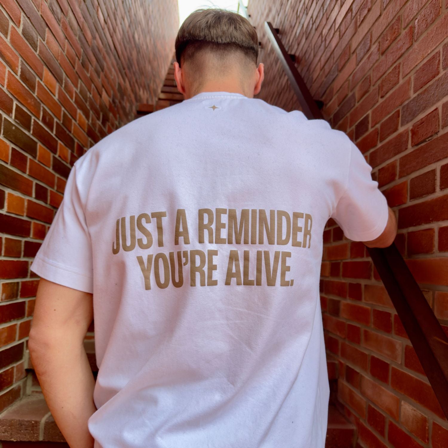 REMINDER YOU'RE ALIVE - Bílé tričko